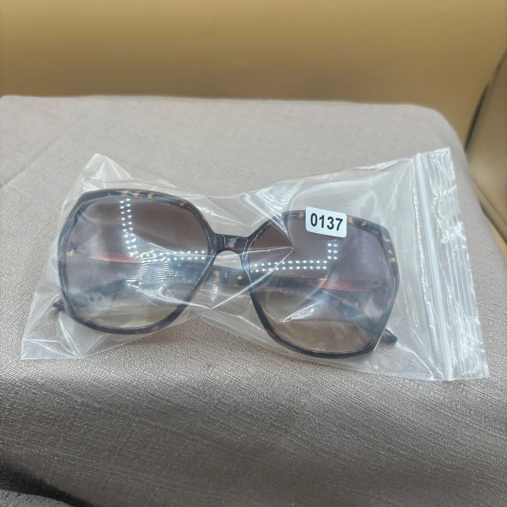Unbranded Oversized Square Sunglasses Women OS Tortoise Excellent Retro